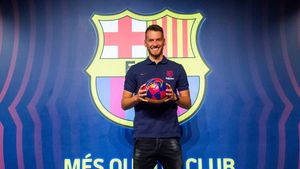 OFICIAL | Barcelona și-a prezentat noul portar. Obiectivul lui Neto pe Camp Nou: "Iubesc să câștig". Video