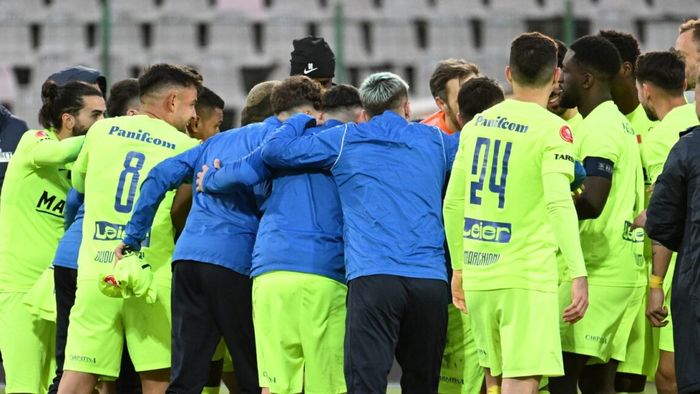 Ore decisive pentru un club din Superliga. Suma uriașă pe care trebuie să o achite pentru a primi licența