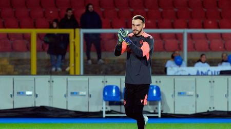 Verdictul medicilor: cât va mai lipsi Răzvan Sava, după ce s-a operat!