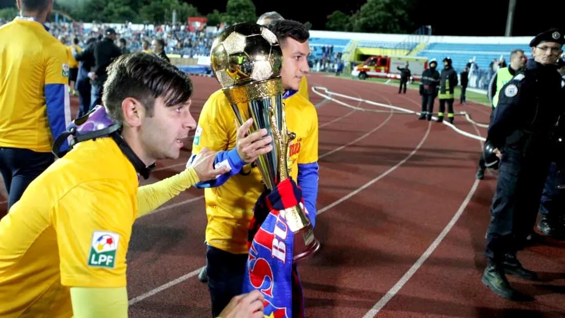 Echipă din Liga 4 Teleorman are în lot un al doilea campion al României. După ce debuta cu gol în prima ligă, înainte să împlinească 17 ani, Becali îi punea o clauză de 50 de milioane de euro, iar acum, la 26 de ani, se reapucă de fotbal în Liga 4