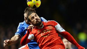 Osvaldo a fost suspendat trei meciuri și amendat cu 40.000 de lire sterline