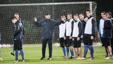 2 mari dileme pentru Lăcătuș!** Vezi echipa "Fiarei" pentru meciul cu Dinamo!