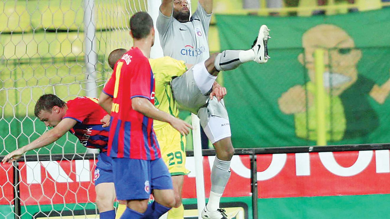 Duckadam: "Zapata trebuie să fie trecut pe bancă"