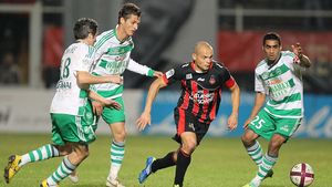 VIDEO** Bănel Nicoliță i-a impresionat iar pe francezi: Saint Etienne, victorie în amical!