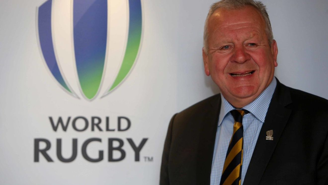 Bill Beaumont a fost reales președinte al World Rugby prin vot online. Diferență mică de voturi în fața argentinianului Agustin Pichot