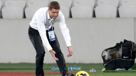 Stoican a lămurit, pentru ProSport, situația sa: "Rămân la Dinamo. Cei de la Al Raed voiau să se asigure că negociază cu mine. Din acest motiv apare semătura mea"