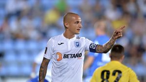 Alexandru Mitriță, luat peste picior după ce a semnat cu Universitatea Craiova: „Ce dracu’? Nici ăia de la căpșuni nu se întorc în țară, dacă le merge bine”