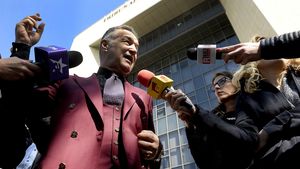 Armata l-a dat în judecată pe Becali și cere 36,8 milioane de euro despăgubiri pentru folosirea ilegală a mărcii Steaua între 2004 și 2014. Ce argumente aduce CSA