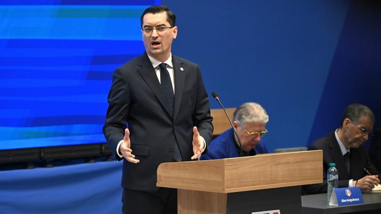 Continuă războiul la TAS pentru îndepărtarea lui Răzvan Burleanu de la șefia FRF! O primă decizie a venit deja: cererea de recuzare a fost respinsă! EXCLUSIV