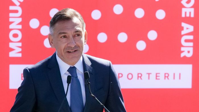 Ilie Dumitrescu a răbufnit când a văzut pe cine a băgat Gigi Becali în locul lui Darius Olaru în Drita - FCSB: „Nu înțeleg”