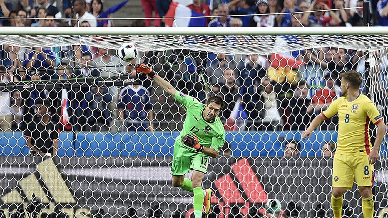 O nouă gafă uriașă făcută de Tătărușanu. Portarul României este responsabil pentru jumătate din golurile primite la EURO 2016