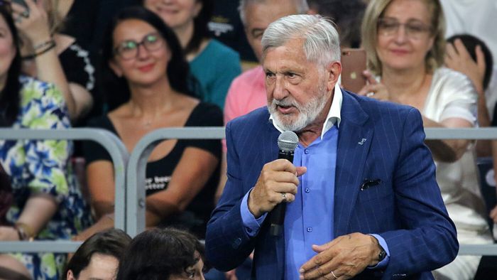 Ilie Năstase nu mai vrea să audă de fiica lui, după ce aceasta a apărut dezbrăcată pe o platformă de adulți! L-a supărat teribil că s-a fotografiat așa pentru bani: „Am terminat-o cu ea! Eu am blocat-o, nu soția mea Ioana”