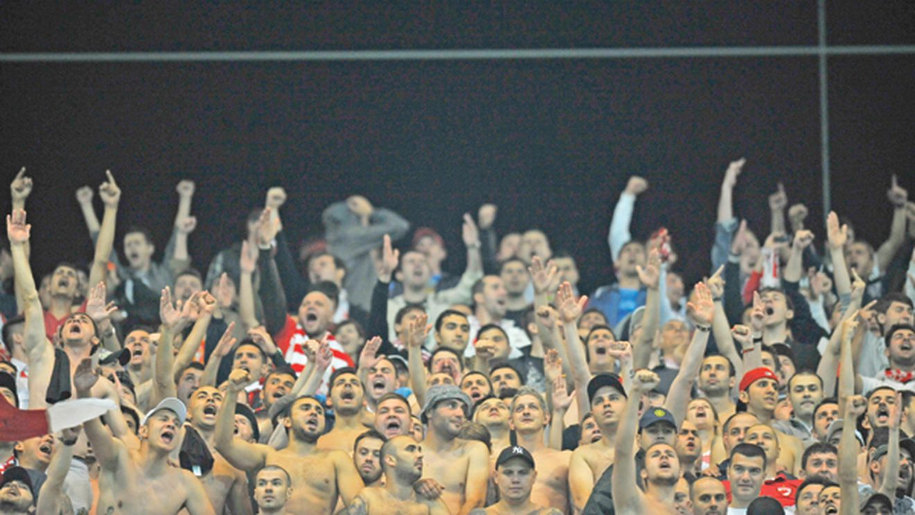 12.000 de "câini", interziși în deplasare!** Dinamoviștii vor primi doar 2.500 de bilete la derby-ul cu Steaua