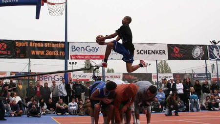 Sport Arena Streetball dă adunarea