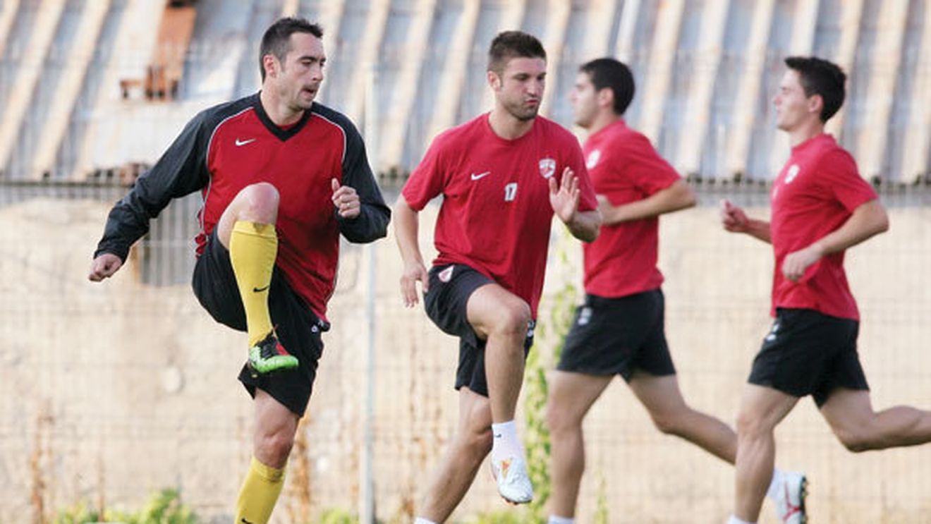 Profesionistul! Cum a trăit Bordeanu prima zi în "alb-roșu"