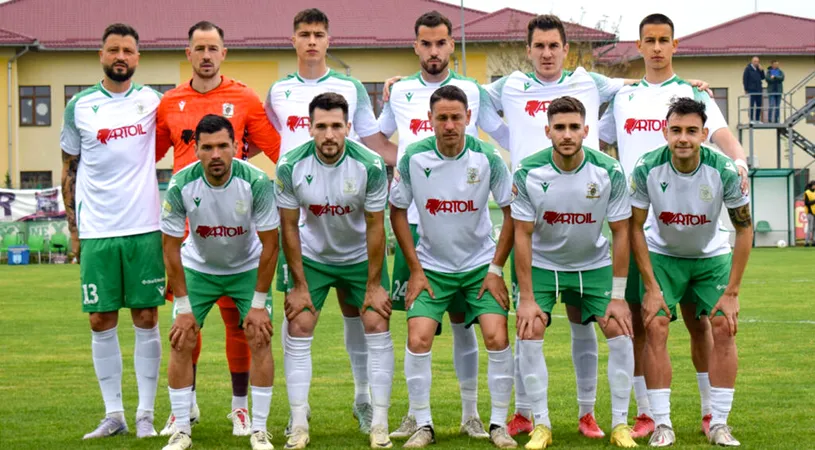 Cosmin Stan nu mai vorbește nici înainte de meciurile Dumbrăviței! Managerul Florin Macavei speră într-o evitare in extremis a retrogradării directe: ”Din mârțoagă să devenim armăsarul cel puternic!”