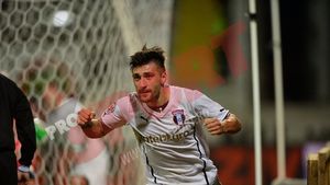 Debut cu gol pentru Papp, Astra păstrează ritmul cu Steaua. Astra - Corona 3-0