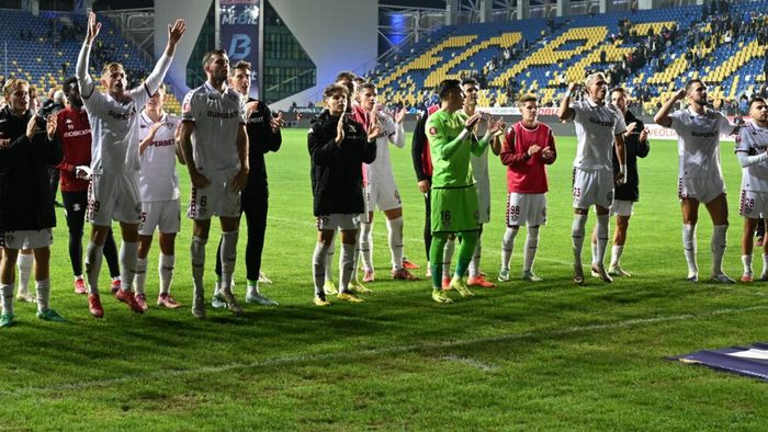 Fotbalistul care a dat coșmaruri FCSB-ului e gata să debuteze în Superliga. EXCLUSIV