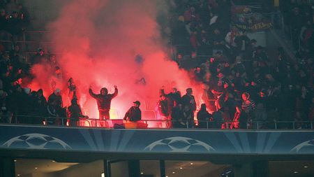 Doar amendă pentru Steaua, pentru torțele de pe "Allianz Arena"