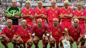 VIDEO | Au trecut 17 ani, dar nimeni nu a observat acest detaliu! Un singur "tricolor" nu s-a vopsit: îl recunoști? Nu, nu e Stelea :)