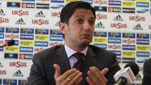 "Ieșim cu fruntea sus de pe teren!** Nu facem jocurile nimănui"