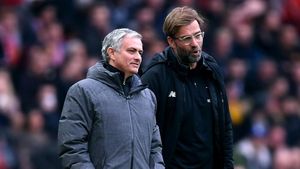 Mourinho, plecăciuni în fața lui Klopp, după o seară fabuloasă a lui Liverpool: "Totul se datorează mentalității lui Jurgen! Alții se plâng că le lipsește un jucător sau că joacă prea multe meciuri"