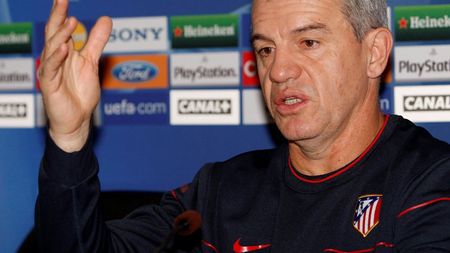 Javier Aguirre a vrut să facă 4 schimbări într-un meci!