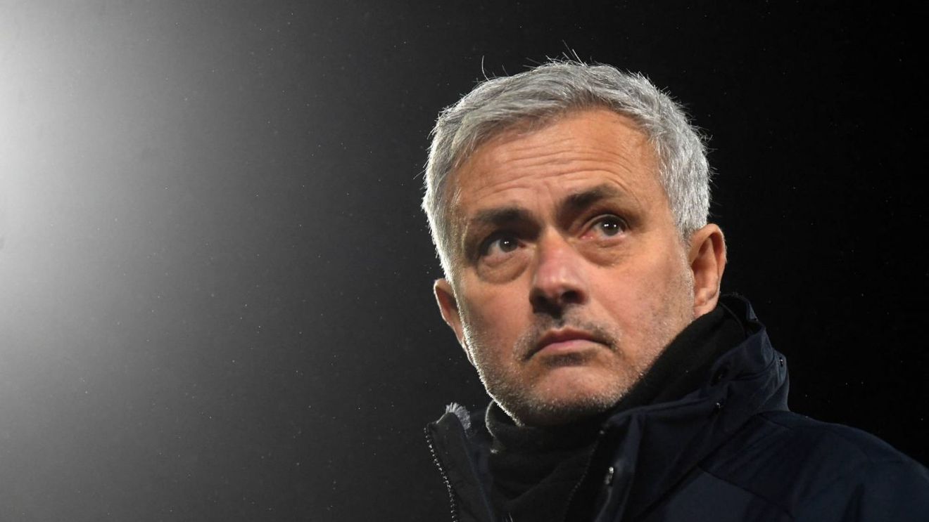 PSG dă marea lovitura cu Jose Mourinho: șeicii forțează aducerea portughezului de la AS Roma!