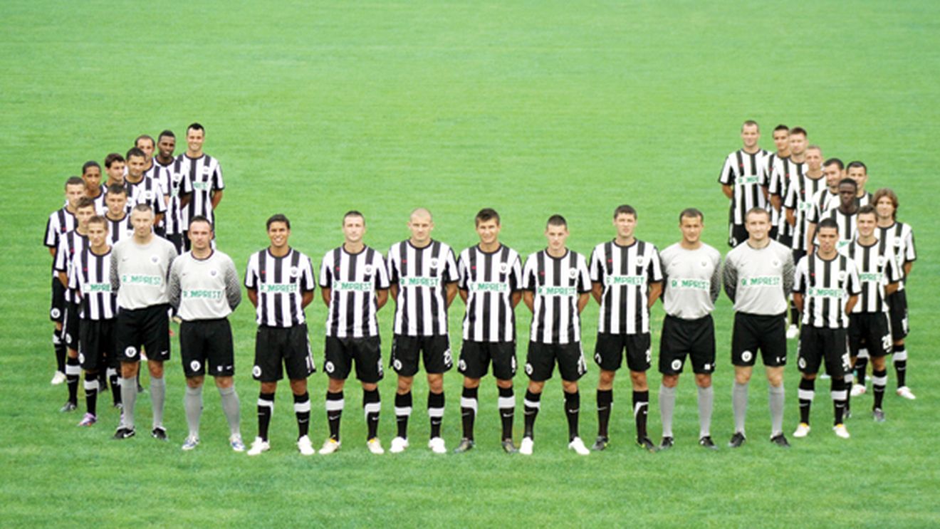 Viață grea pentru steliști: "U" Cluj joacă pe o primă de 2000 de euro!