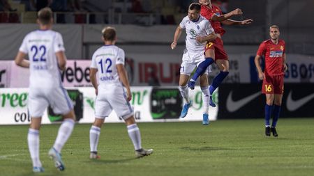 Nu și-au menajat vedetele! Florin Niță, pus la zid de adversarii FCSB-ului. S-au marcat 7 goluri în partida dintre Mlada Boleslav și Sparta Praga