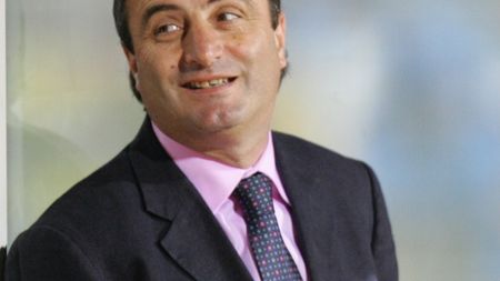 "Spania joacă un fotbal apropiat de sufletul românilor"