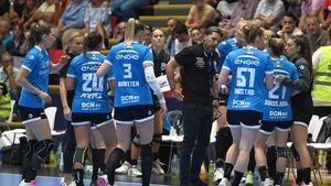 CSM București, pas greșit în Liga Campionilor! A pierdut acasă în fața celor de la Gyor