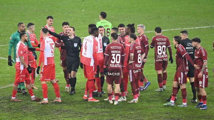 Faza la care giuleștenii s-au speriat grav în Rapid - Dinamo: „Era pe jos, nimeni nu făcea nimic”
