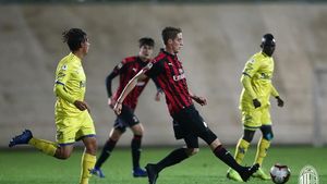 Încă un român în Italia! A semnat cu Chievo Verona 