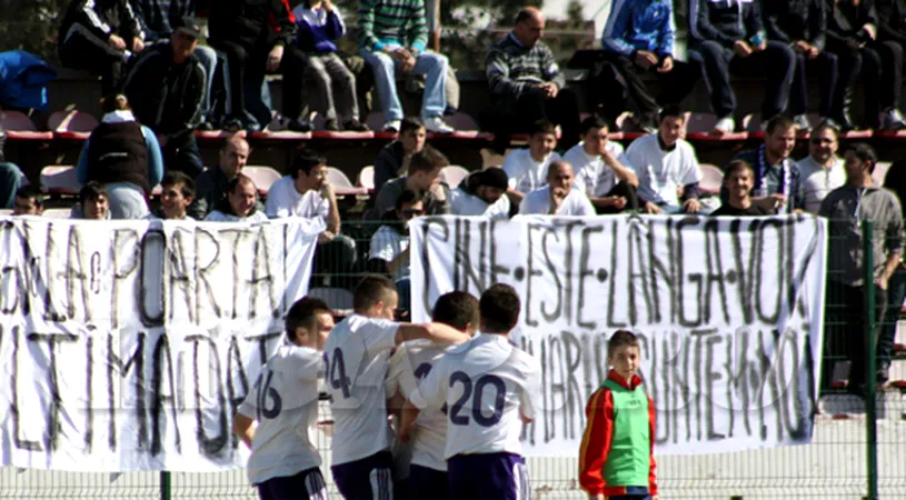 Suporterii lui FC Argeș,** împiedicați să afișeze un banner la o aniversare