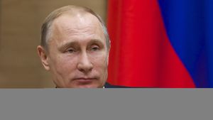 Lovitură devastatoare! Vaccinul anti-COVID administrat fiicei lui Putin crește riscul infectării cu HIV