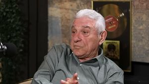 Cu ce se ocupau „Ciungul”, Vasile „Banditul” și „Veselie”, rivalii lui Giovanni Becali pe străzile din București: „Te mâncau”