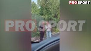 Imaginile complete cu bătaia dintre soții Reghecampf! Impresara a regizat mai ceva ca Tarantino filmul scandalului şi a avut grijă ce "scapă" în presă | VIDEO
