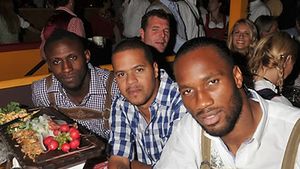 VIDEO** Didier Drogba, suspectat de o relație GAY cu un conațional! VEZI ce reacție a avut starul lui Chelsea