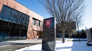 Un român de 49 de ani a primit o bursă de studii la Harvard: „Educația nu se oprește niciodată”