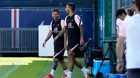 Dezvăluiri despre Lionel Messi! Cum reacționează când îl enervează coechipierii: „Lumea îl compară mereu cu Maradona, vor să țipe și să se certe”