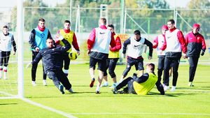 Corpul sportivului, tot mai degradat!** Fotbaliștii din ziua de azi sunt mai firavi din punct de vedere fizic