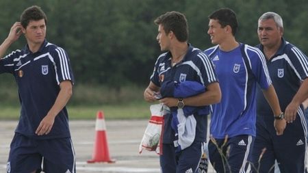 E jucător de națională și cel mai vechi din lotul Craiovei!** Condițiile lui Mititelu pentru a accepta transferul în Ucraina