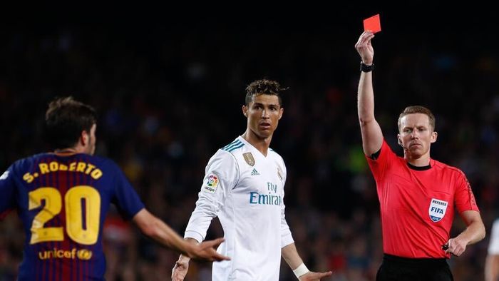 Sergi Roberto a primit o suspendare drastică după ce l-a lovit pe Marcelo în El Clasico! Catalanul nu va mai juca în acest sezon