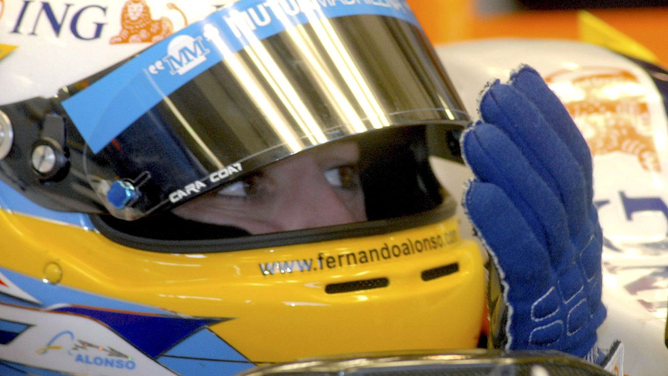 Ecclestone: "Alonso, du-te la Ferrari!"