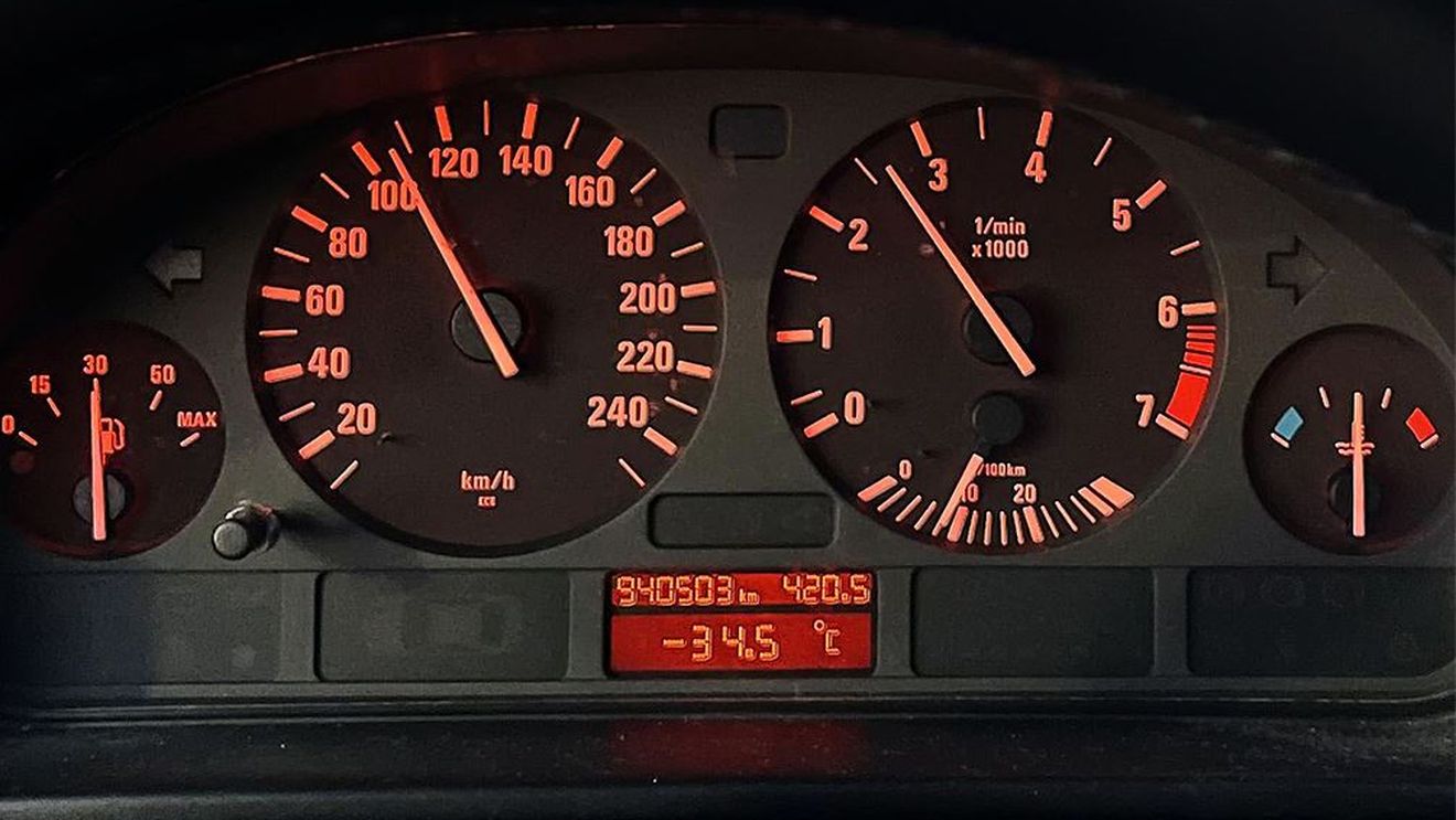 Cum arată un BMW Seria 5 cu aproape 1.000.000 de kilometri parcurşi! Detaliul greu de crezut de la ultima revizie a maşinii