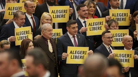 Ce a făcut George Simion la muntele Athos. Un preot l-a sunat imediat pe Gigi Becali: „Pișpirică! Nu-l lasă dracii”