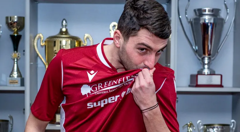 Bogdan Barbu, primul transfer efectuat de Rapid în 2021. Mijlocașul recent despărțit de ”U” Cluj se declară fan al noii sale echipe: ”Am mers prima dată pe Giulești când aveam 2 ani. M-a dus tata în cărucior”