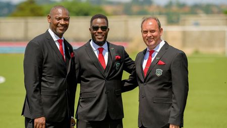 Antrenorul român, care a activat în 27 țări de pe toate continentele, a plecat din Malawi din cauza războiului și uraganului care a afectat o treime din țară! „Momentan colaborez cu FIFA și cu Arsene Wenger”. Ce spune de Superliga | FOTO EXCLUSIV