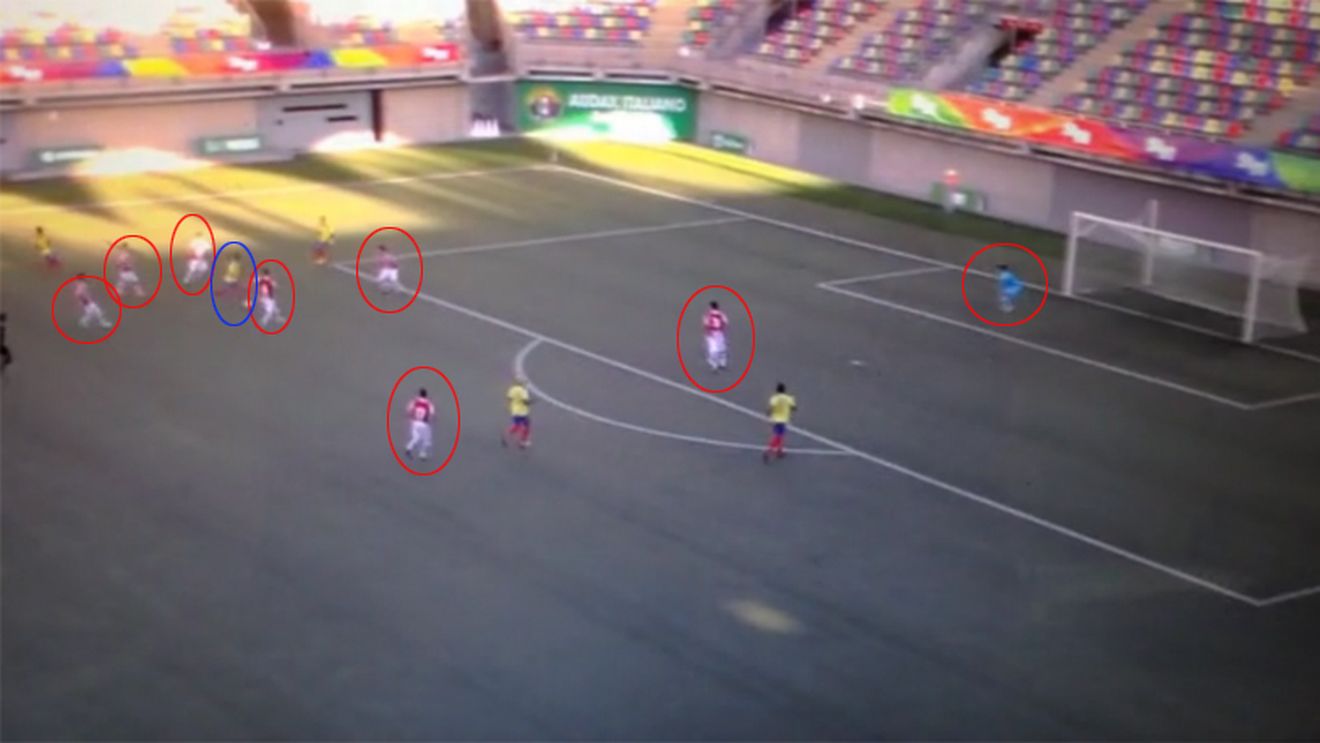 Urmașul lui Ibrahimovic are 16 ani. VIDEO - Acesta este, fără doar și poate, golul sezonului, după ce puștiul a driblat o echipă întreagă